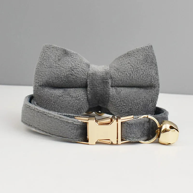Kattenhalsband met Belletje en verwijderbare Strik